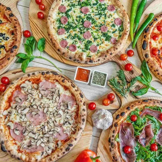 Santa Lolla Pizzeria