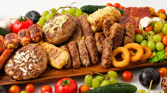 Čudesa od mesa #2 by Magazinska Klet