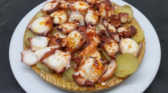 Lescenari Tavern Restaurante