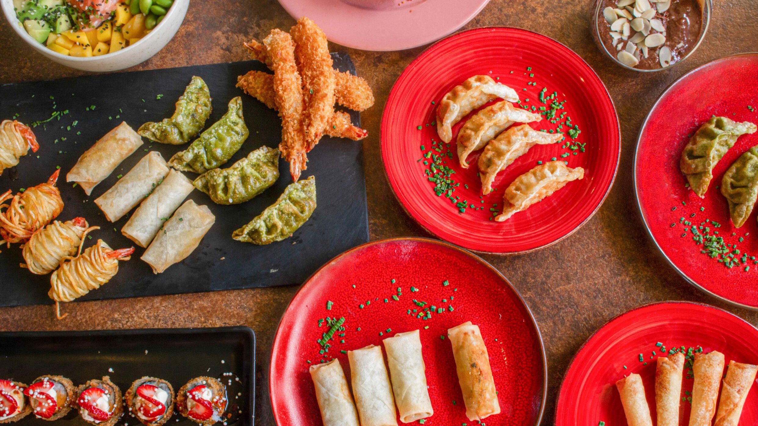 Hot Asian Kitchen (Sushi)