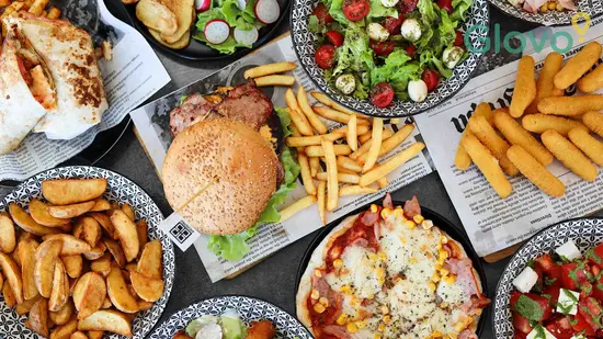 BACKSTAGE - food, music & friends