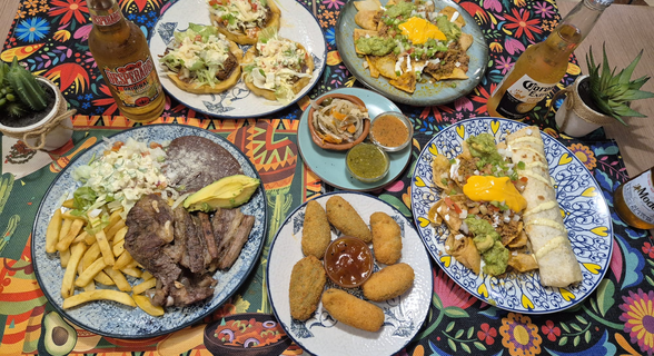 Leda's Mexican Food & Cakes