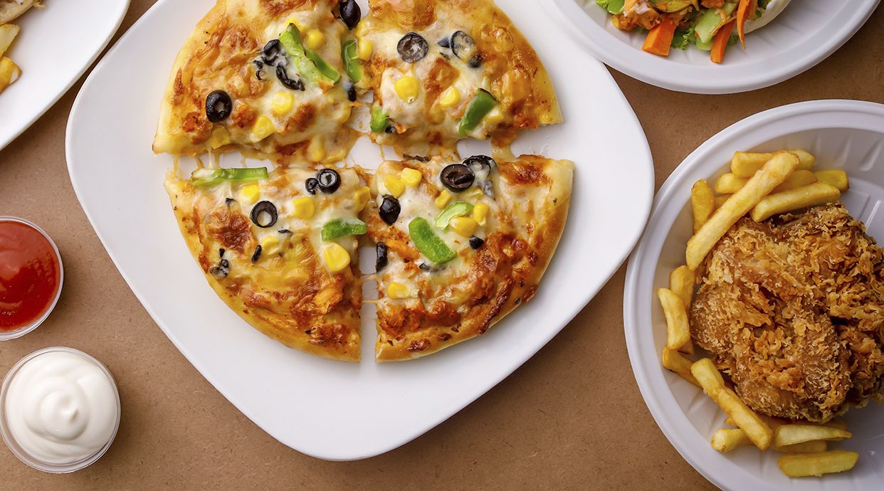 amara pizzaria y pollo frito