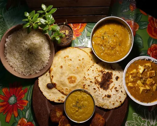 Curry House and Asian Food