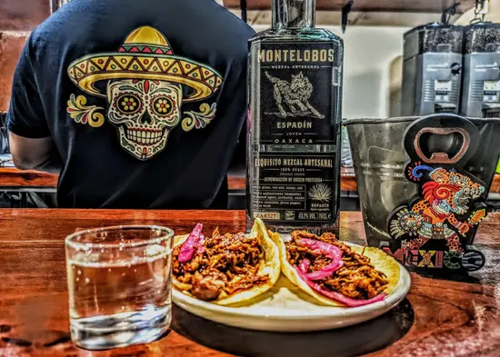 Ándale Wey, Taqueria Mexicana