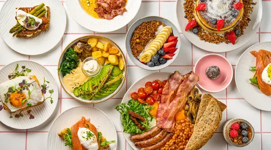 Corgi Cafe | Eixample