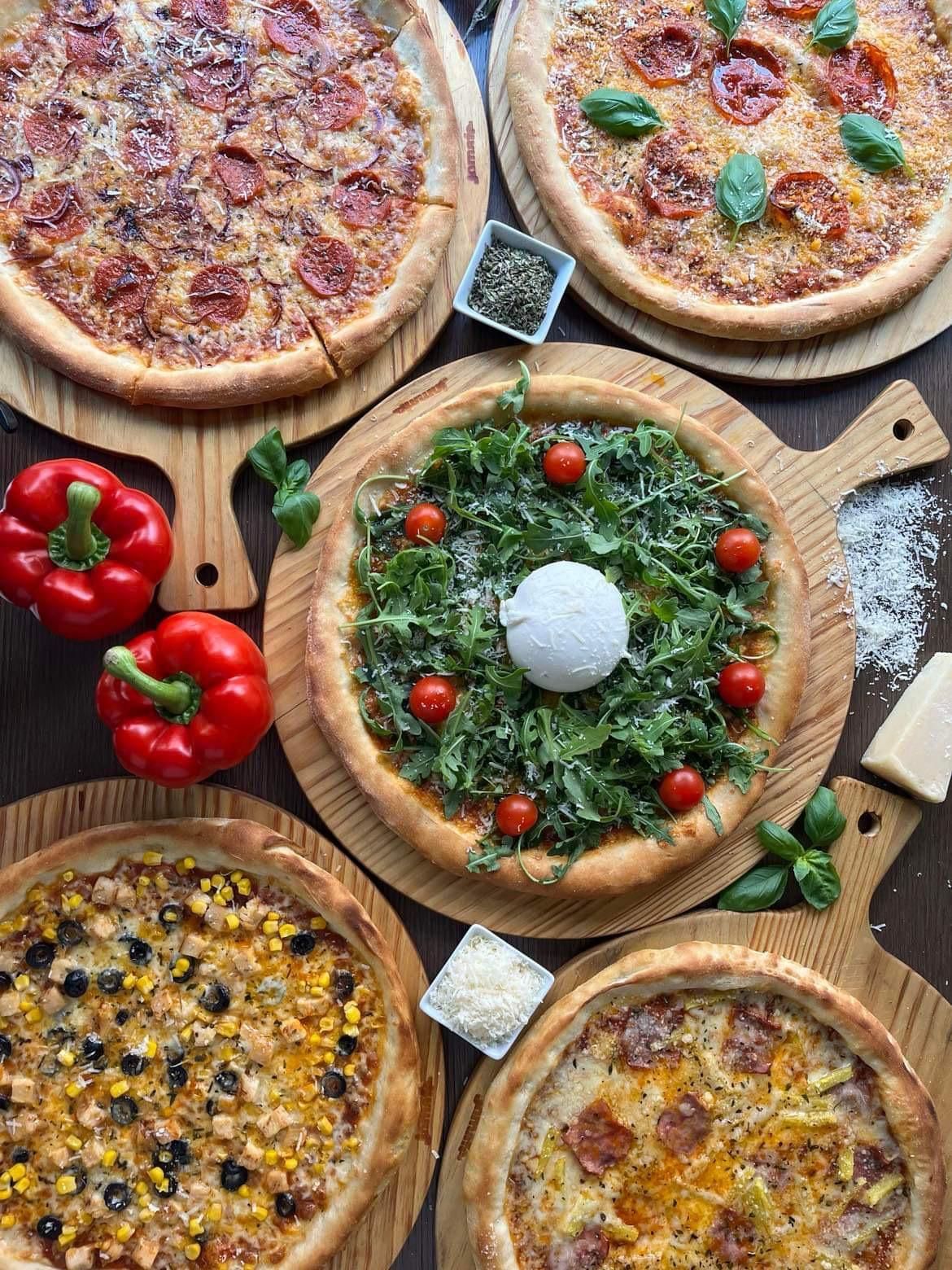 Santa Villa Pizzeria