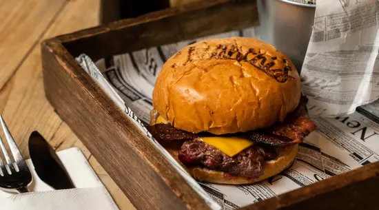 Juanchis Burger Sambil