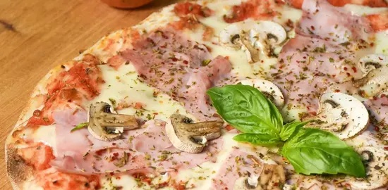 La Regordetta by GOROU