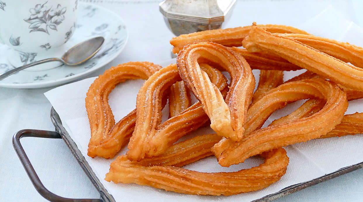 ¡A Desayunar Churros!