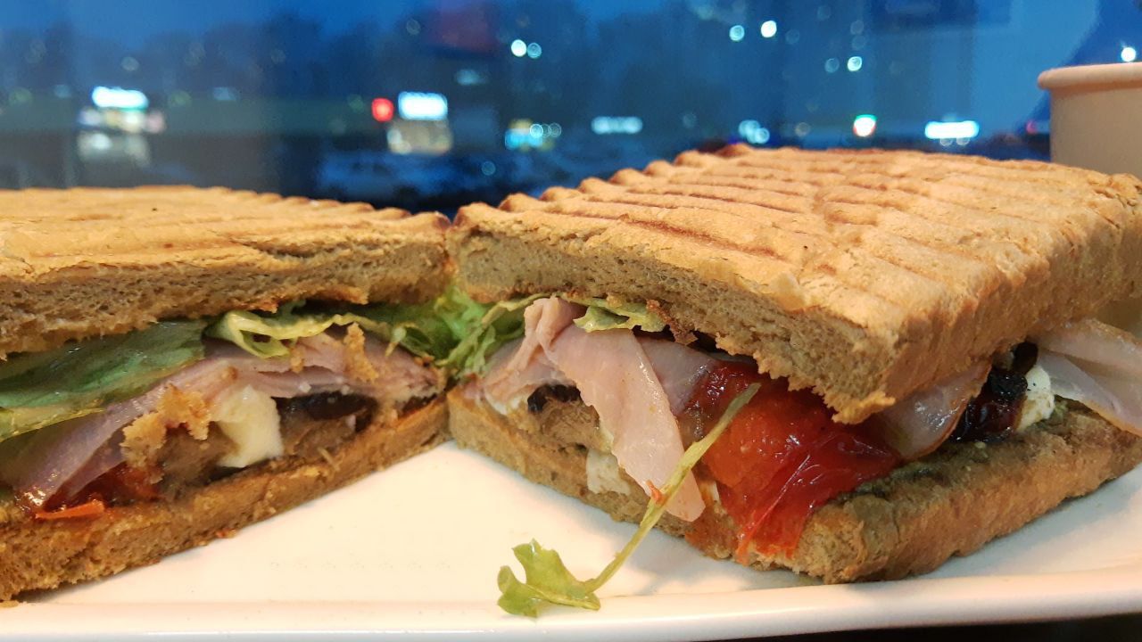 SANDWICH BAR HEATHROW