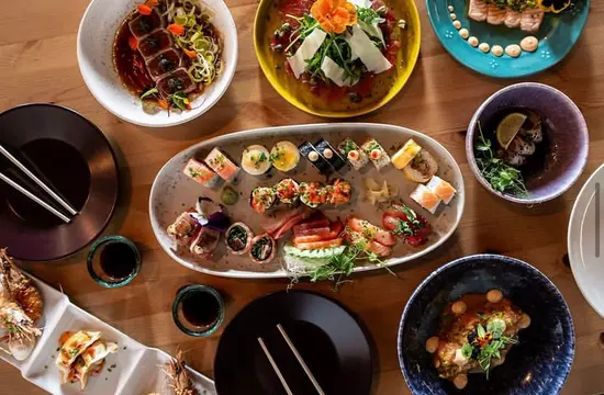 Daiya Cocktail e Sushi