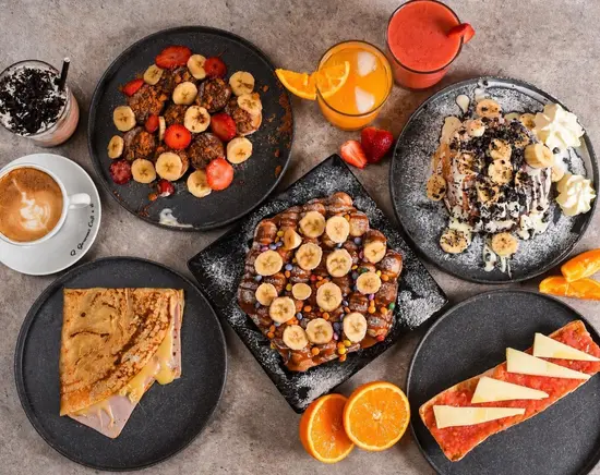 Luna Brunch