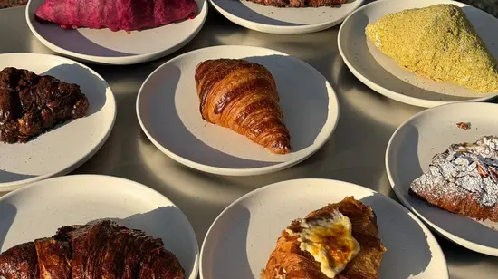 Zavertailo Bilia Sofii. Pekarnia / Завертайло біля Софії. Пекарня