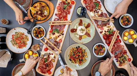 TAPATEO Tapas Bar