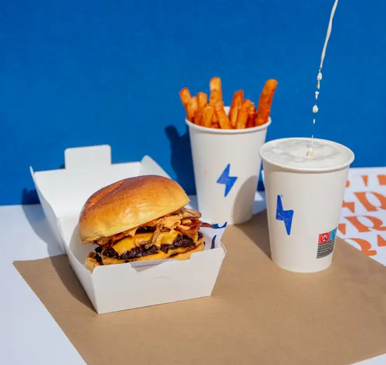 LA REVOLUCION BURGER