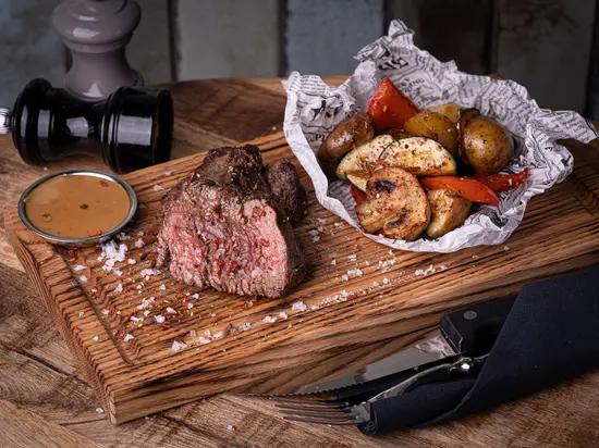 ReBro Bistro - Burgers & More