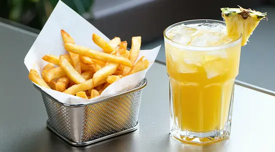 Davy's Chips and Juices