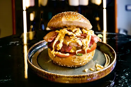 Banco 121 - Burger House