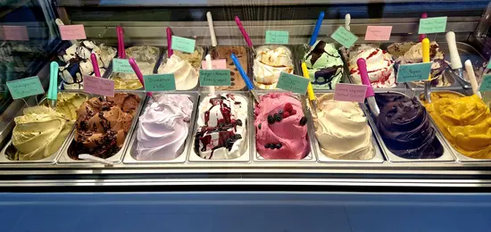 Gelato Pavilion -Gelato-Creps-Waffles