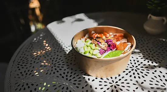 Salette POKE & FRESH SALADS