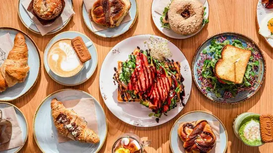 The White Bear Coffee