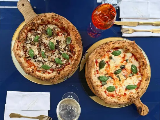 Sophia Loren Restaurant