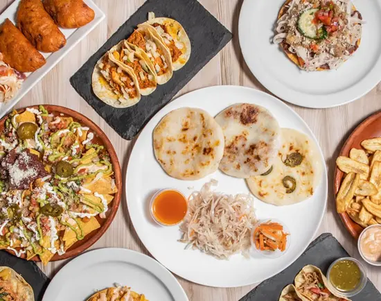 Restaurante Mexicano y Pupuseria La Ceiba