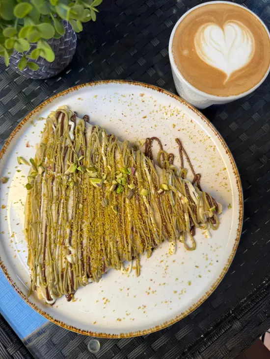 Mistic Caffe Clatite & BubbleTea