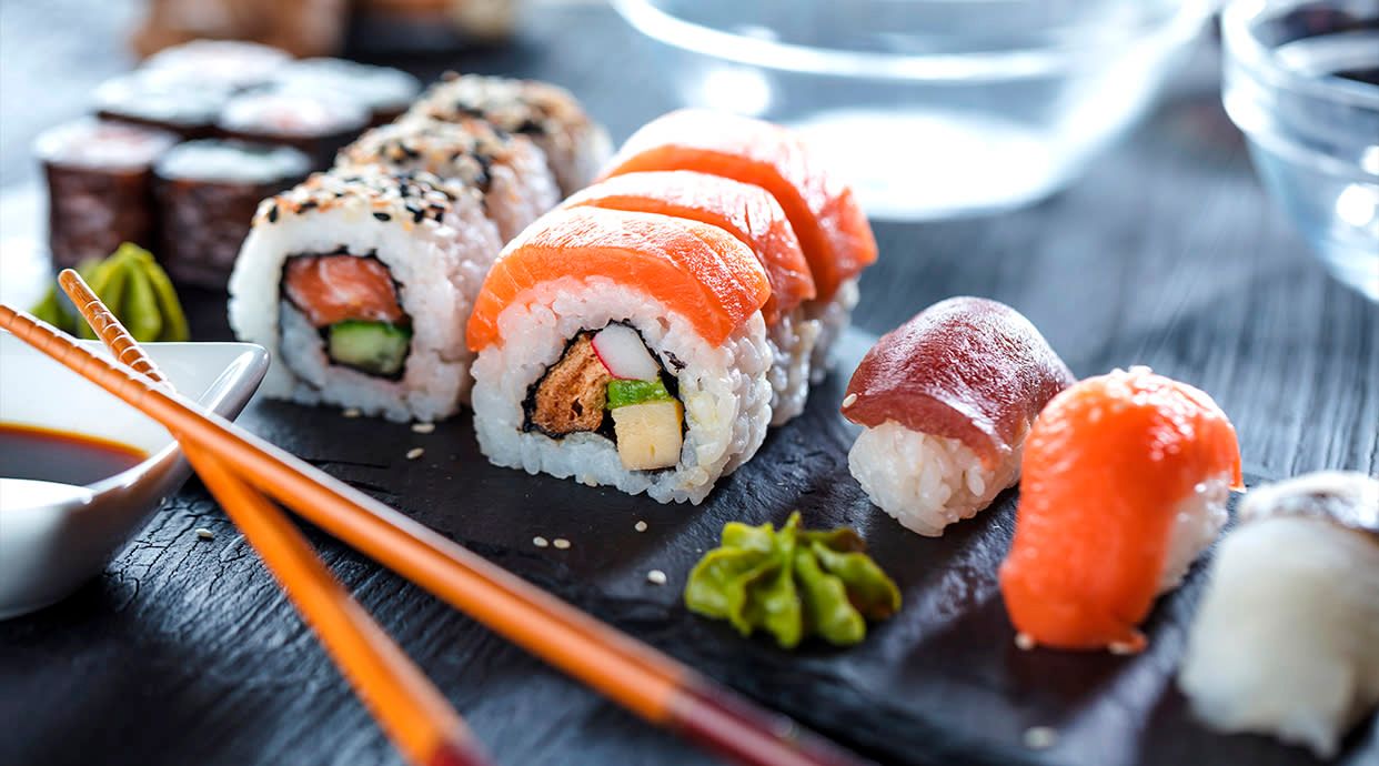 Sushi & Gyoza
