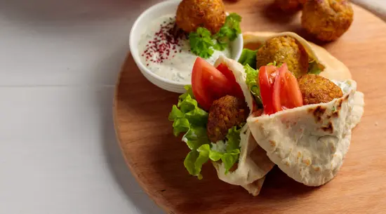 BlueBerry Arribat Center