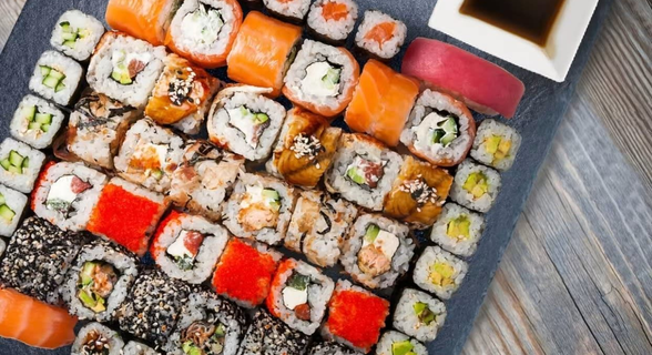 Redmoon sushi