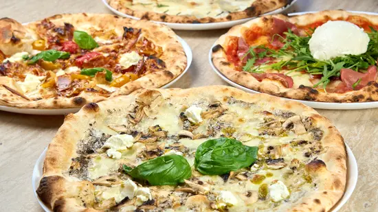 Metal Bar Pizza & Wine