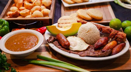 Raíces De Mi Tierra