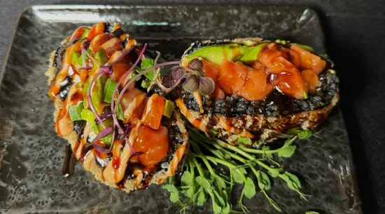 Long Roll & Sushi Burger