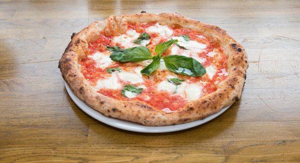 Pizzeria Napoli Forno a Legna