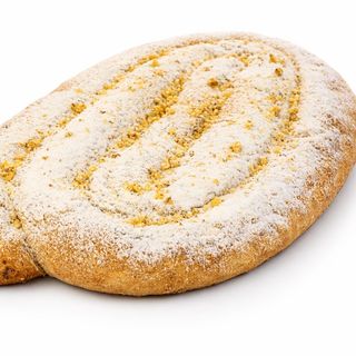 Щрудел с ябълка, канела и орехи
