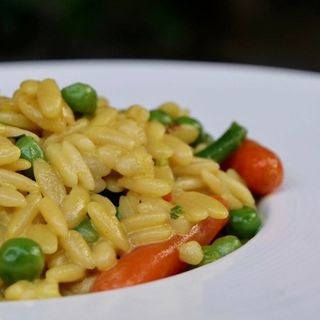 Арпа със зеленчуци