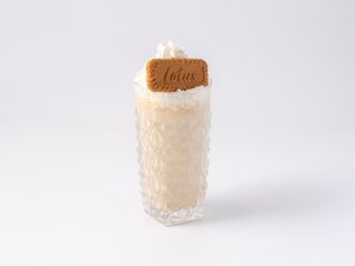 Lotus Caramel Shake