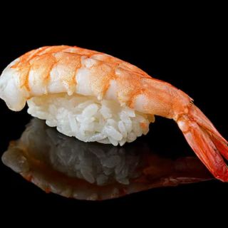 32.Nigiri amaebi 2 pzs.