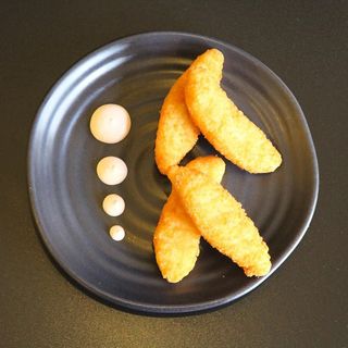 Fingers De Pollo Con Salsa De La Casa