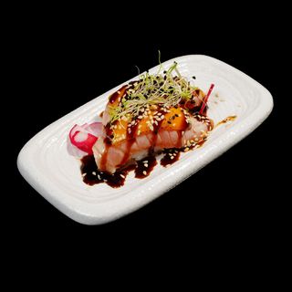 Fire nigiri queso y salmón