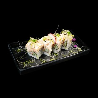 Pepino y surimi cubierto de marisco