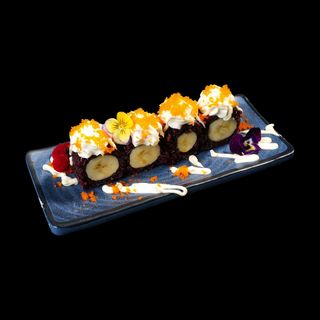 Arroz negro banana cubierto de cheese