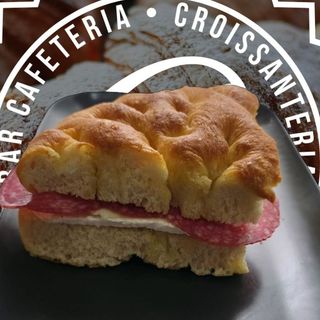 FOCACCIA BRIE
