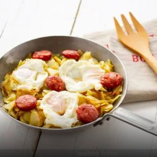 Patatas con longaniza