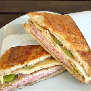 Bocadillo cubano