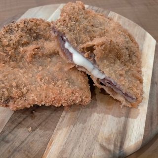 Cachopo De Ternera Con Jamón Y Queso