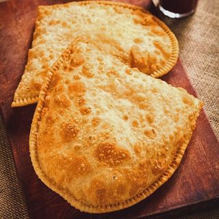 Empanada de queso frito