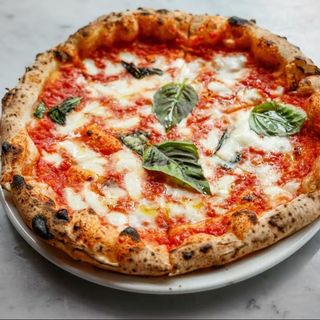 Pizza Margarita 30 Cm.